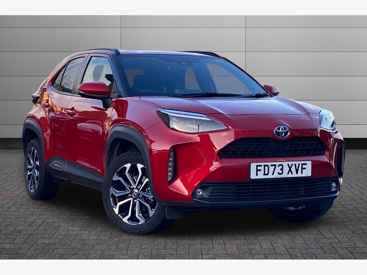Main listing image - Toyota Yaris Cross