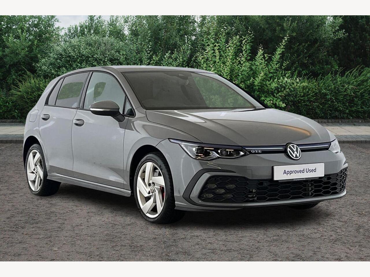 Main listing image - Volkswagen Golf GTE