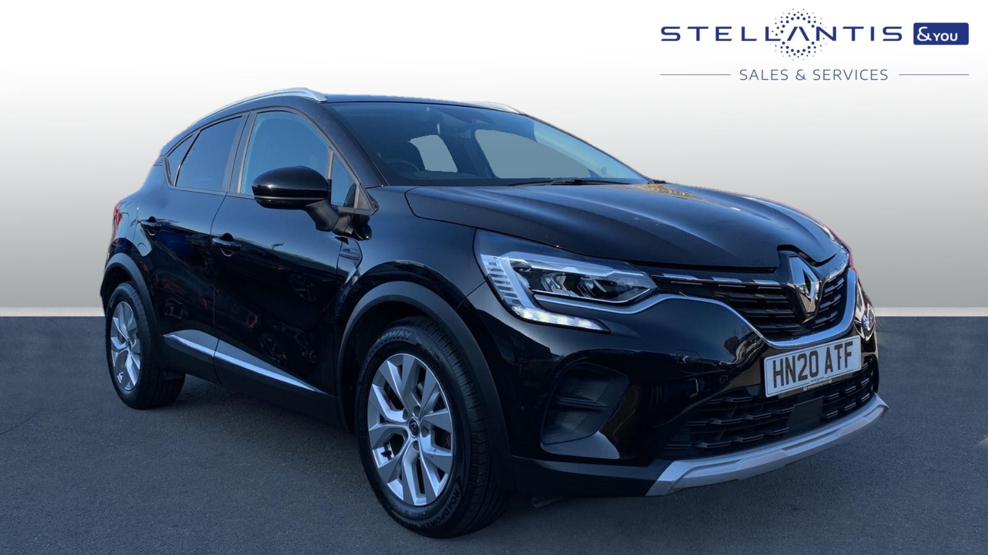 Main listing image - Renault Captur