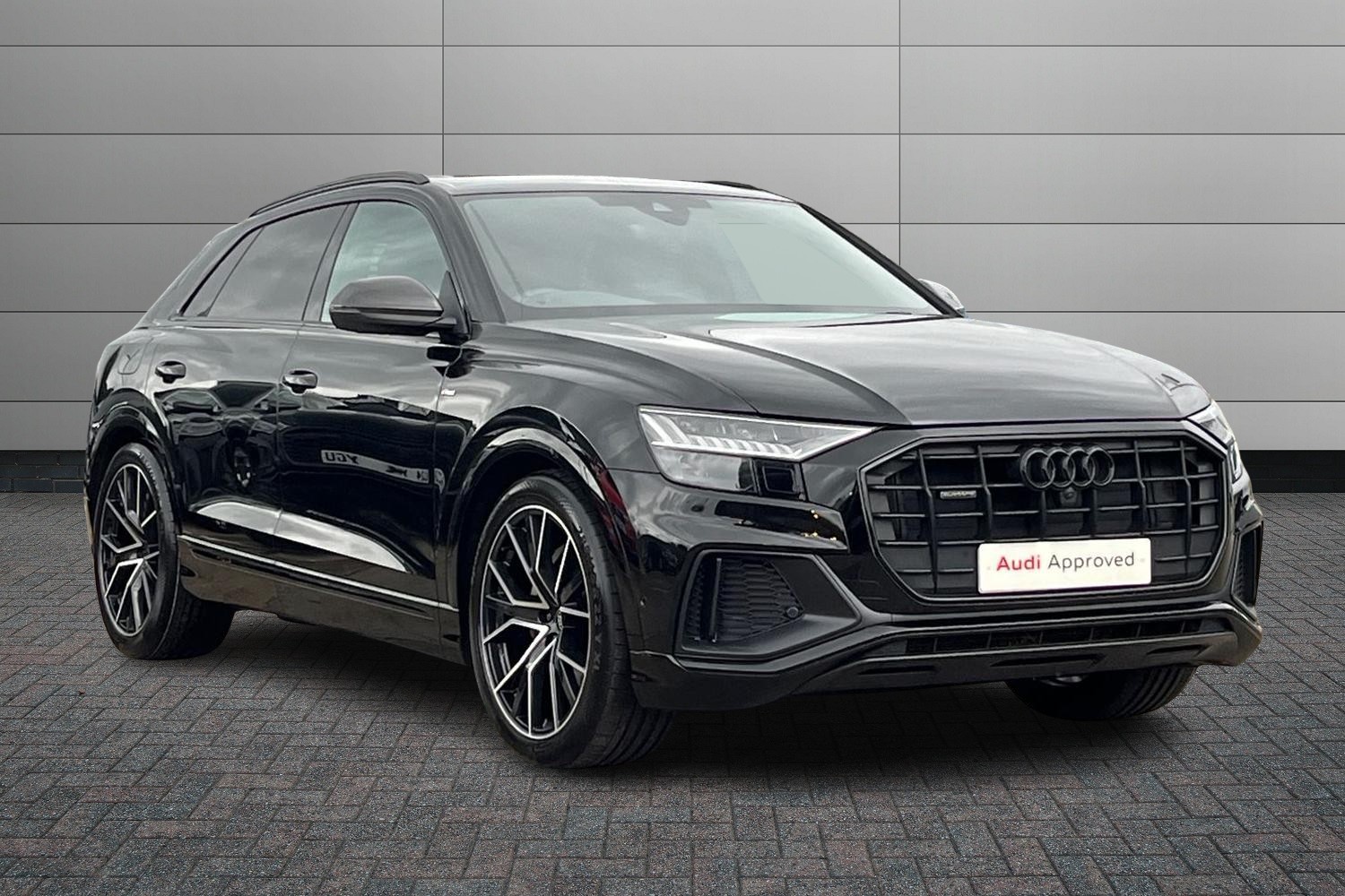 Main listing image - Audi Q8