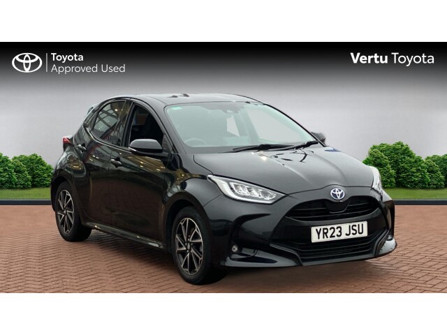 Main listing image - Toyota Yaris
