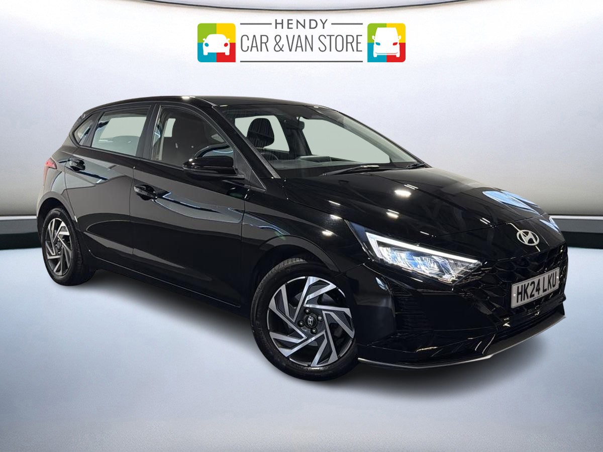 Main listing image - Hyundai i20