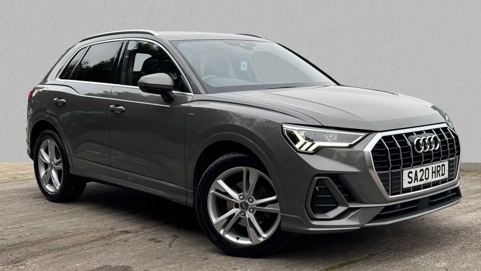 Main listing image - Audi Q3