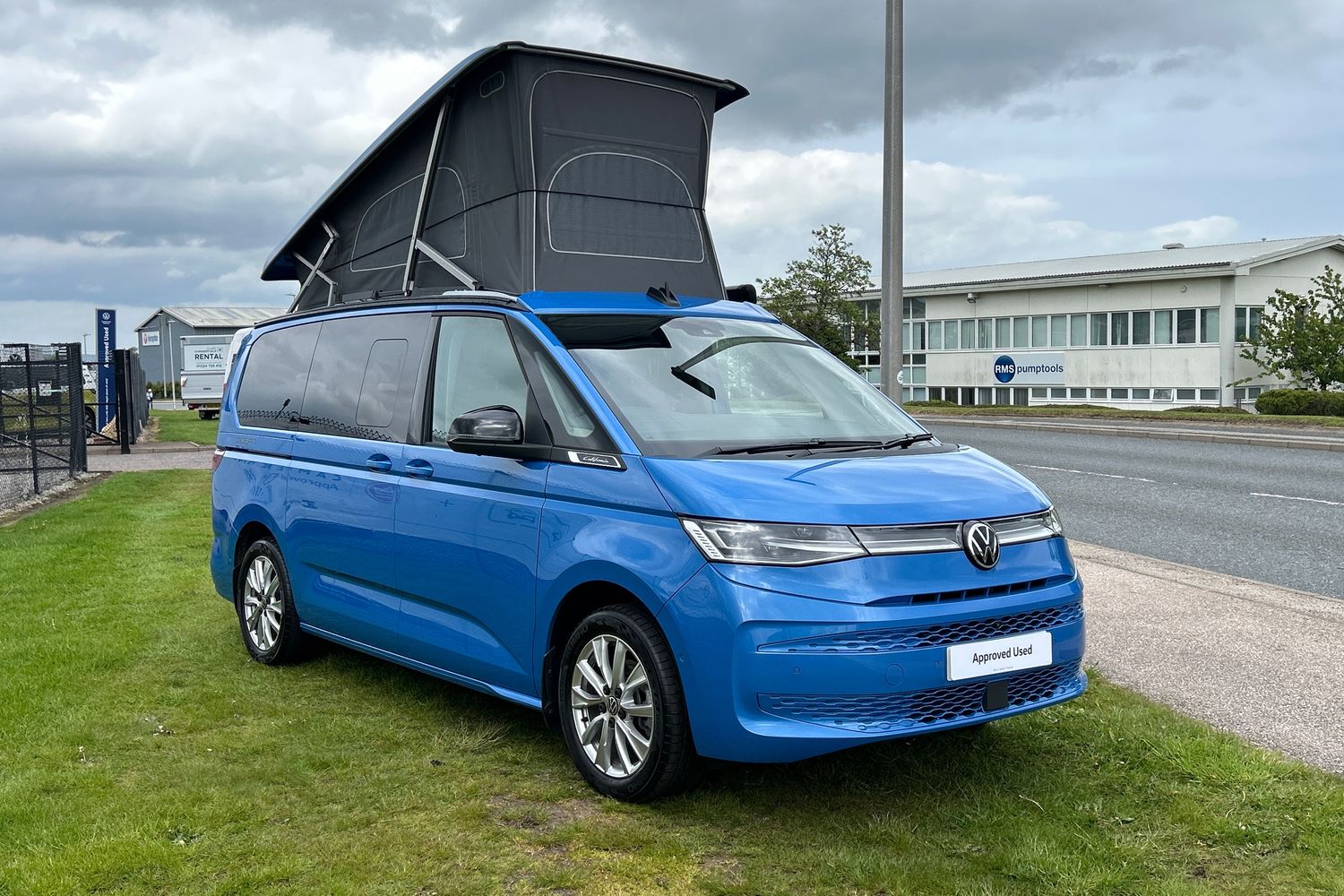 Main listing image - Volkswagen California