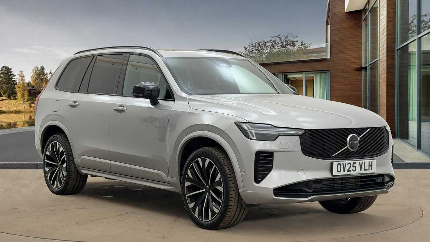 Main listing image - Volvo XC90