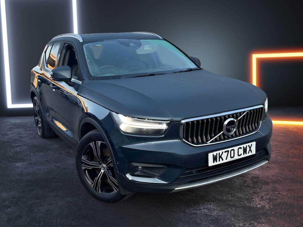 Main listing image - Volvo XC40 Recharge