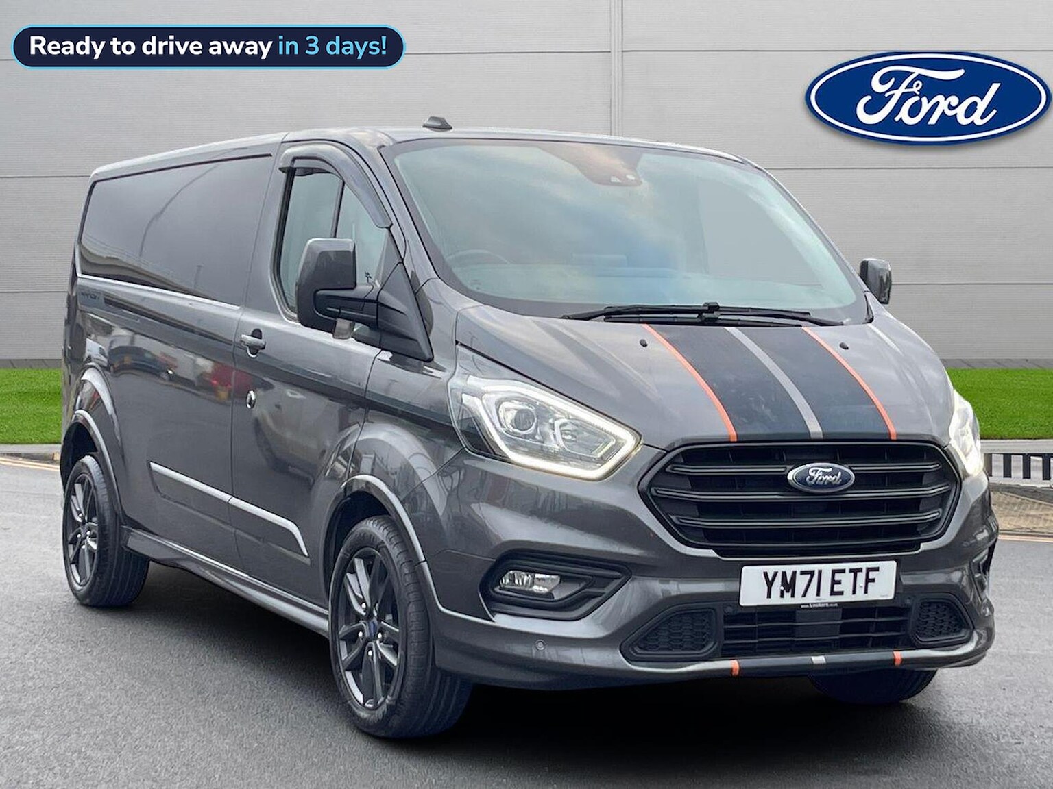 Main listing image - Ford Transit Custom