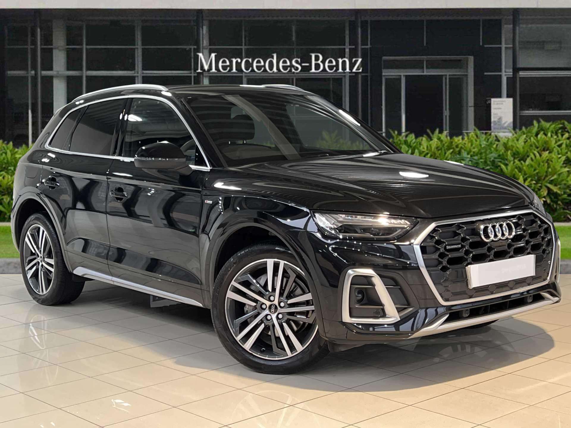 Main listing image - Audi Q5