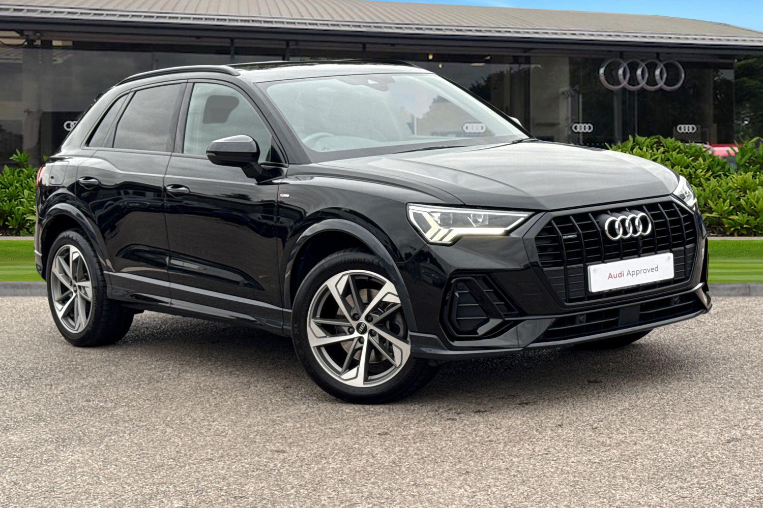 Main listing image - Audi Q3