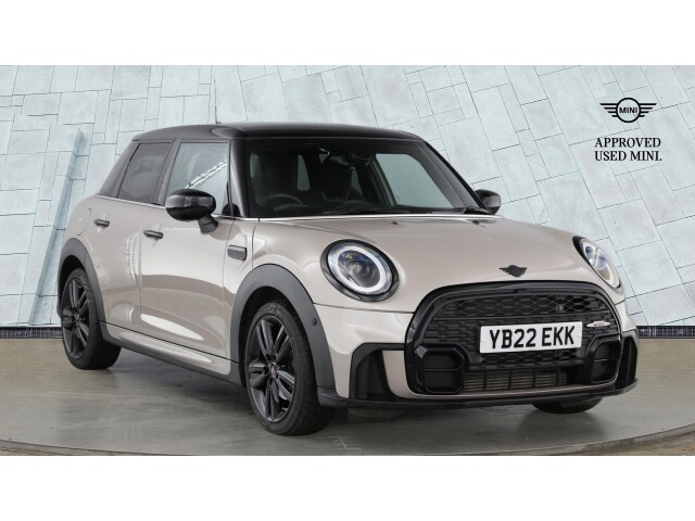 Main listing image - MINI Hatchback 5dr