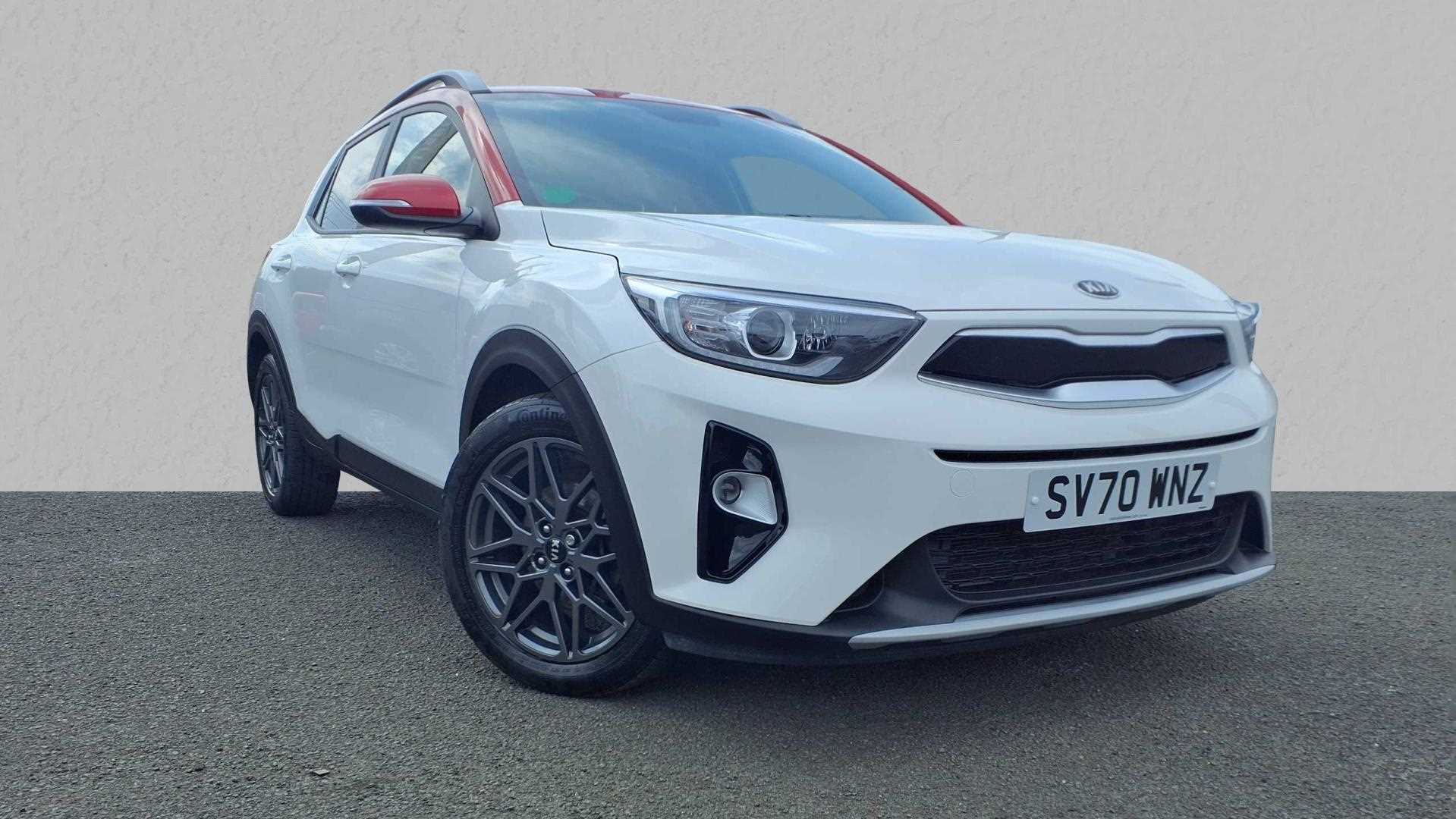 Main listing image - Kia Stonic