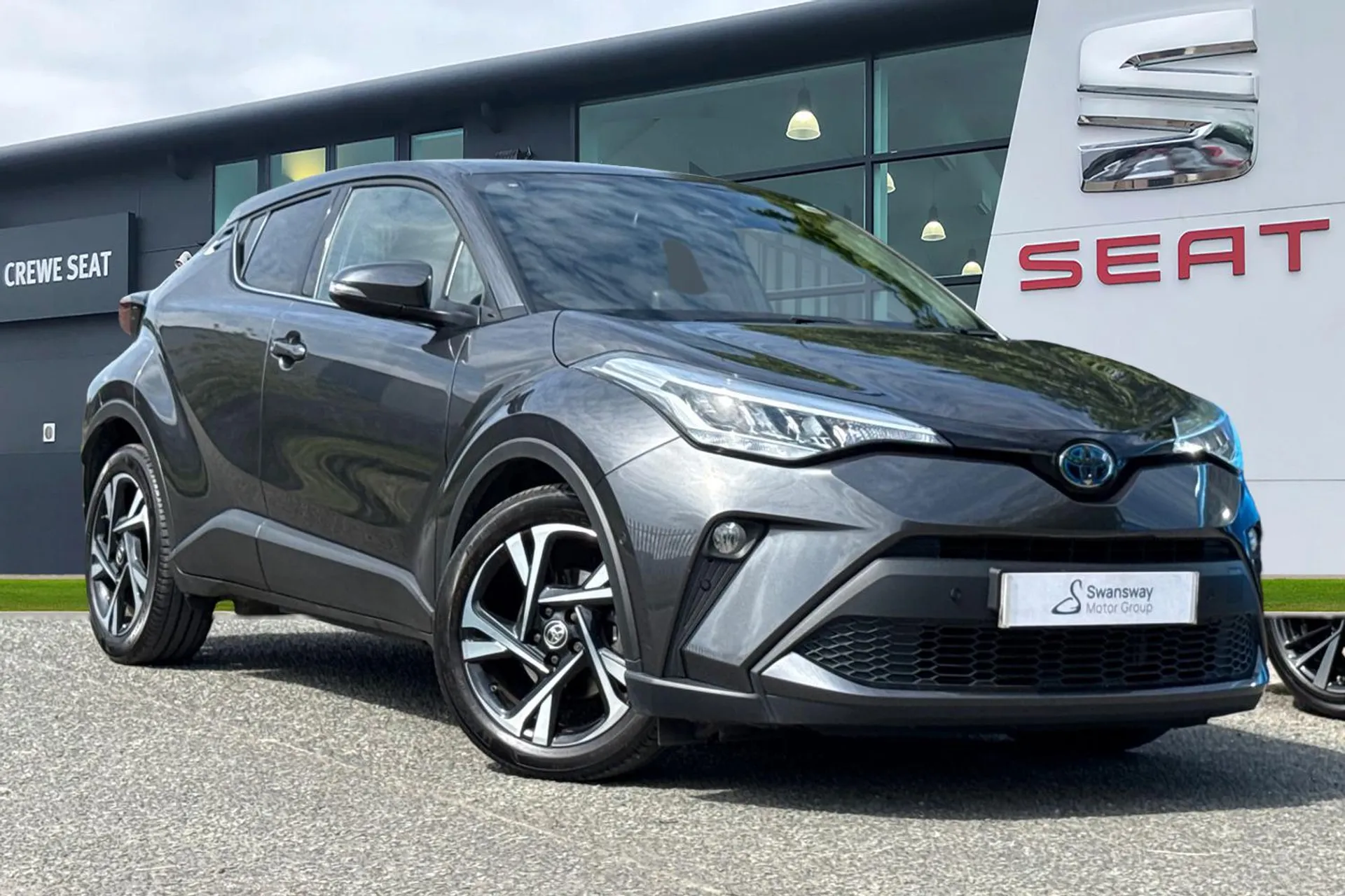 Main listing image - Toyota C-HR