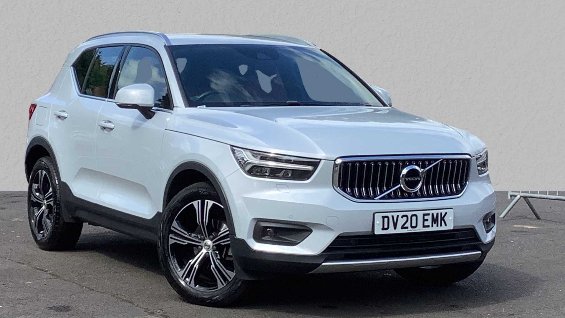 Main listing image - Volvo XC40