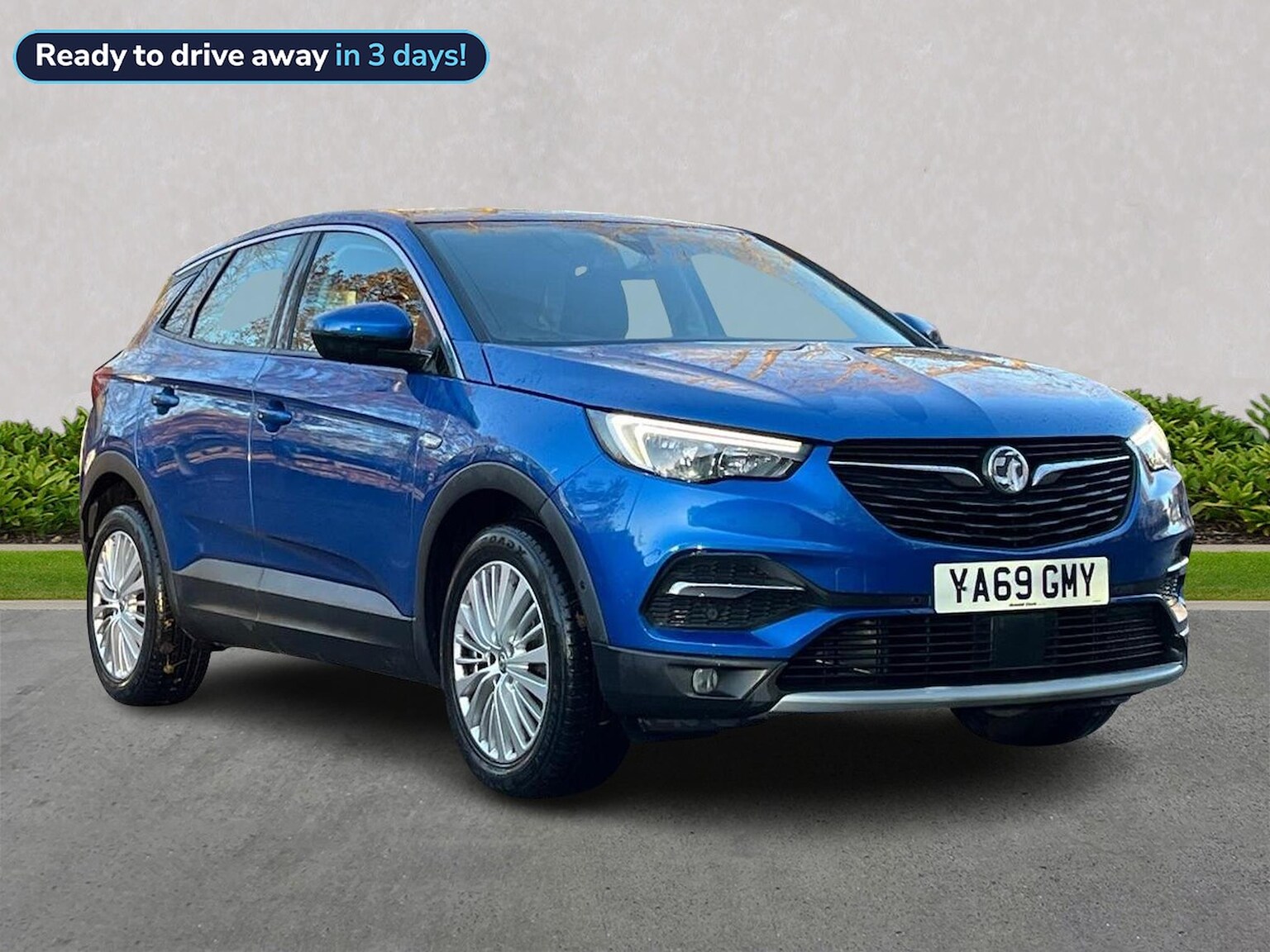 Main listing image - Vauxhall Grandland X