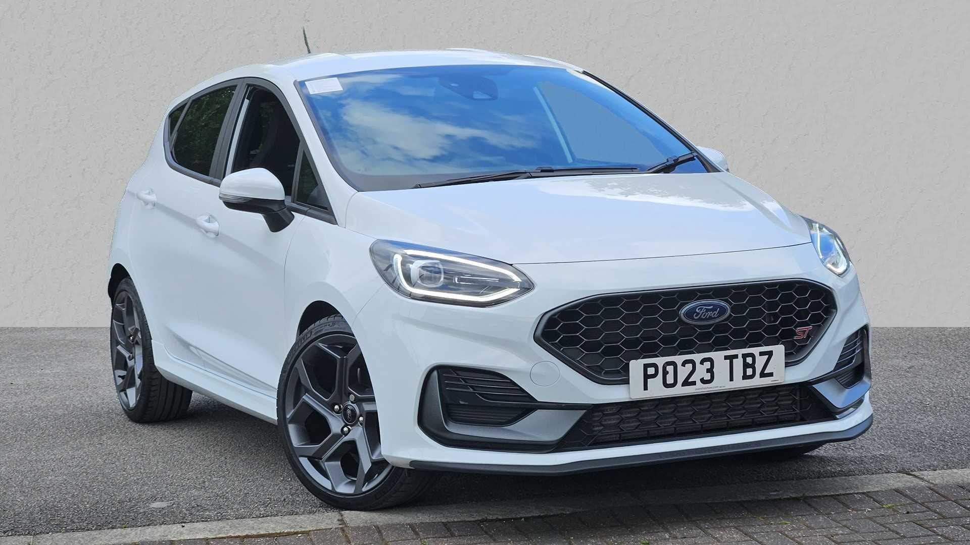 Main listing image - Ford Fiesta ST