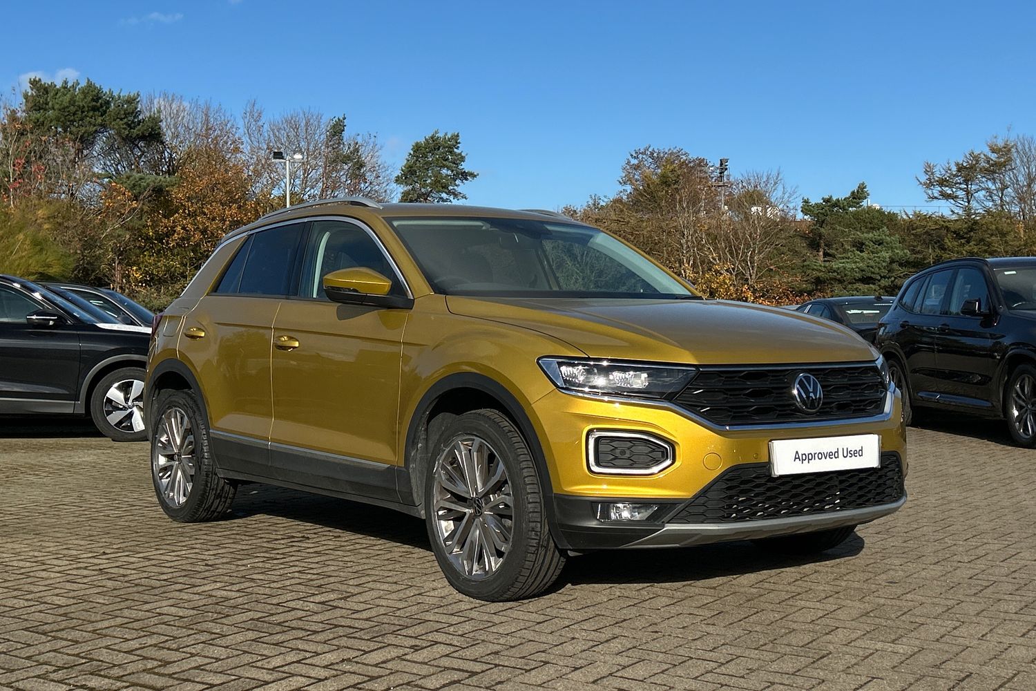 Main listing image - Volkswagen T-Roc