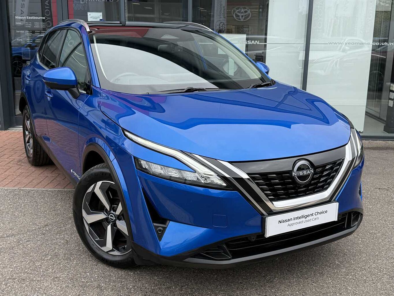 Main listing image - Nissan Qashqai