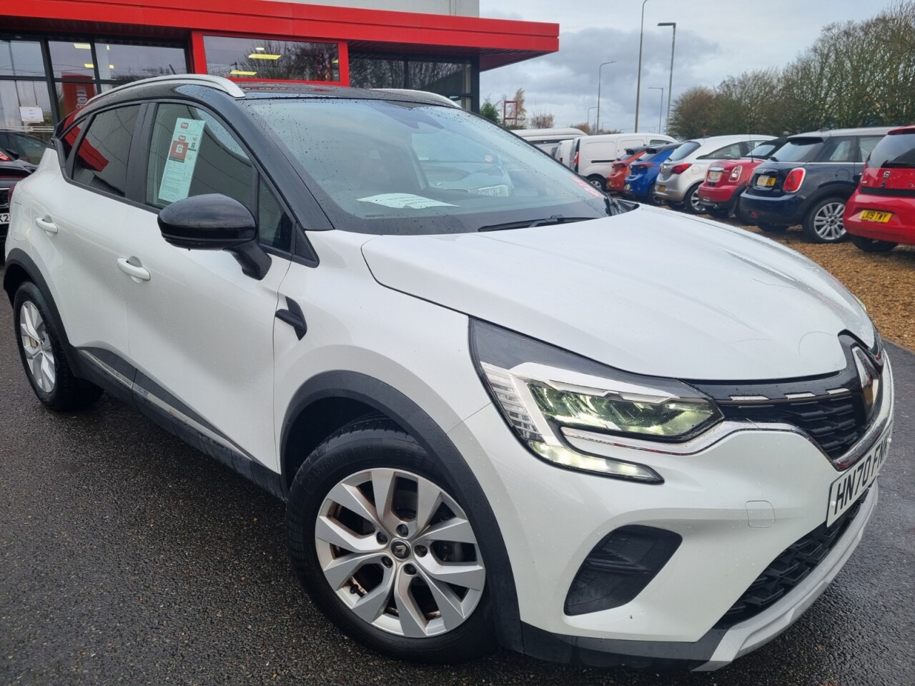 Main listing image - Renault Captur