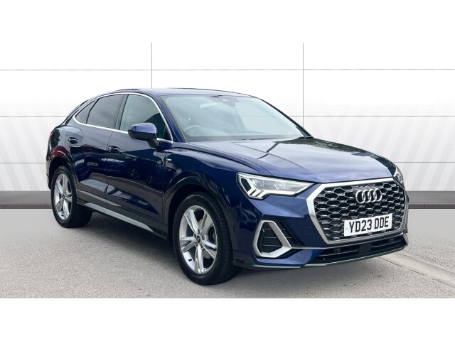 Main listing image - Audi Q3