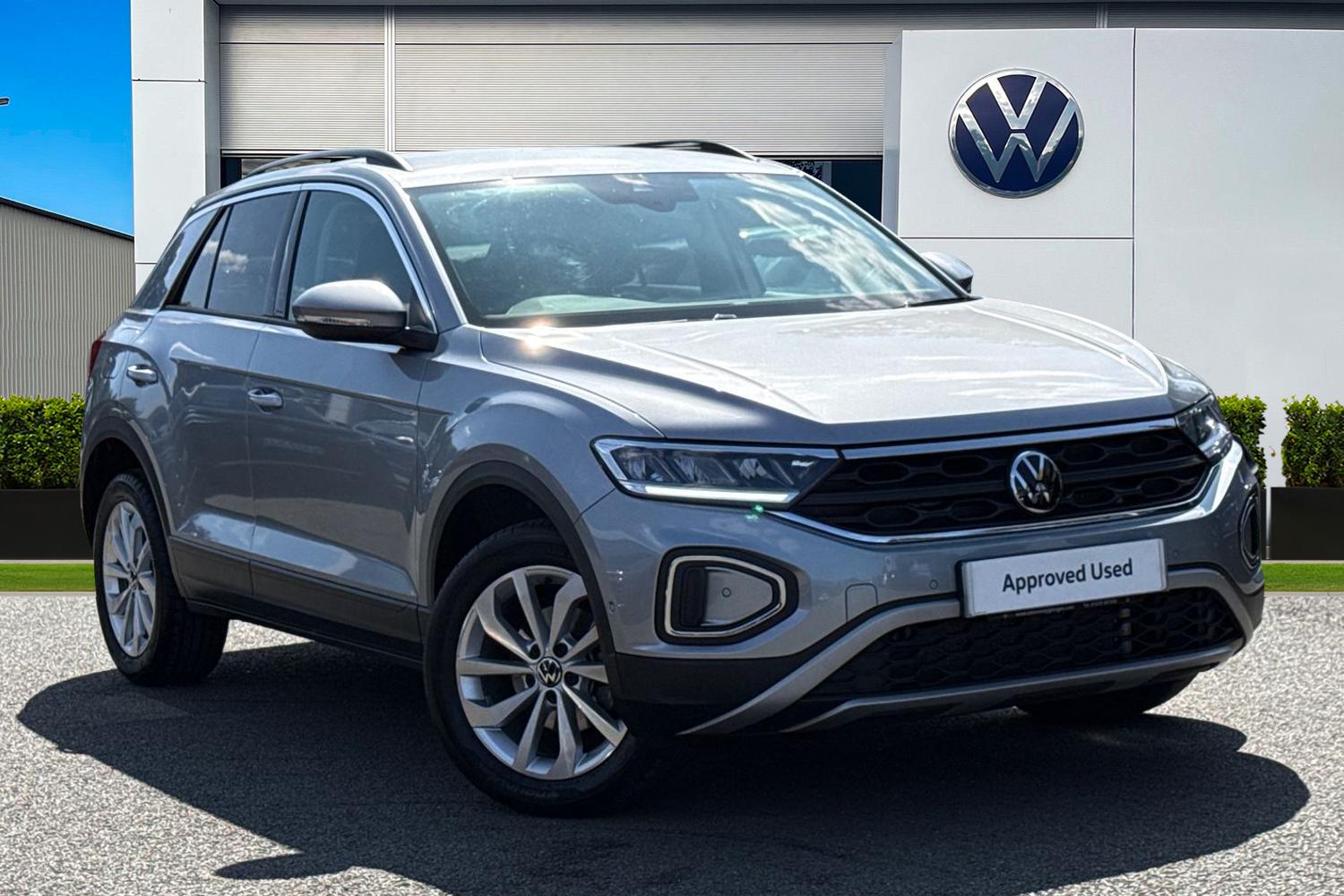 Main listing image - Volkswagen T-Roc