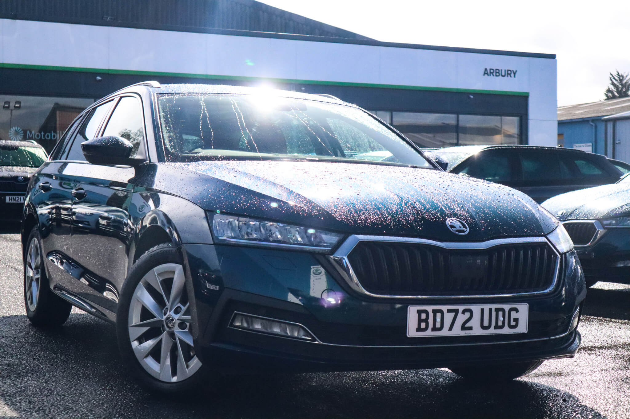 Main listing image - Skoda Octavia Estate