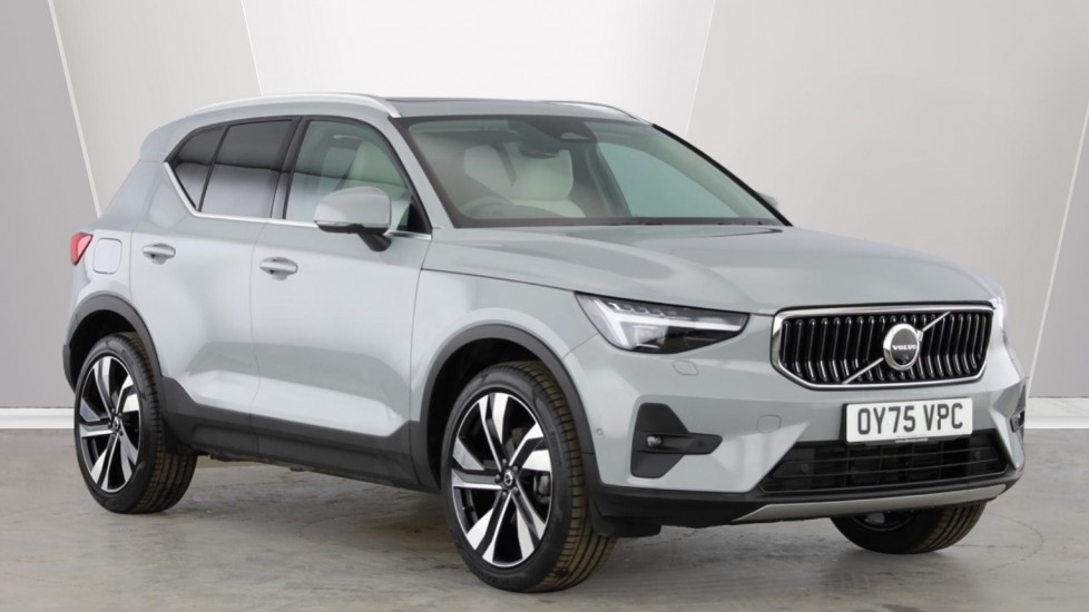 Main listing image - Volvo XC40