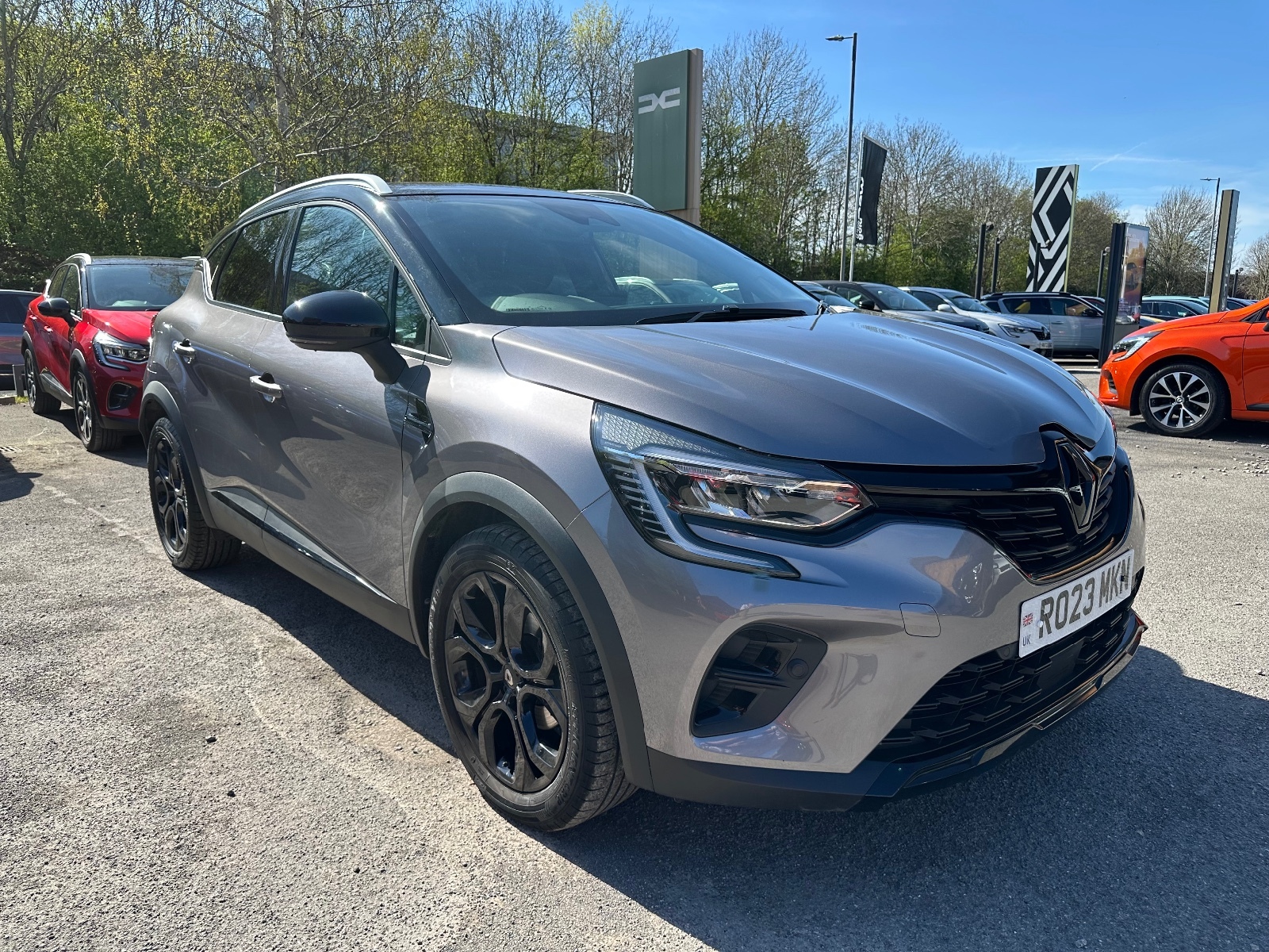 Main listing image - Renault Captur