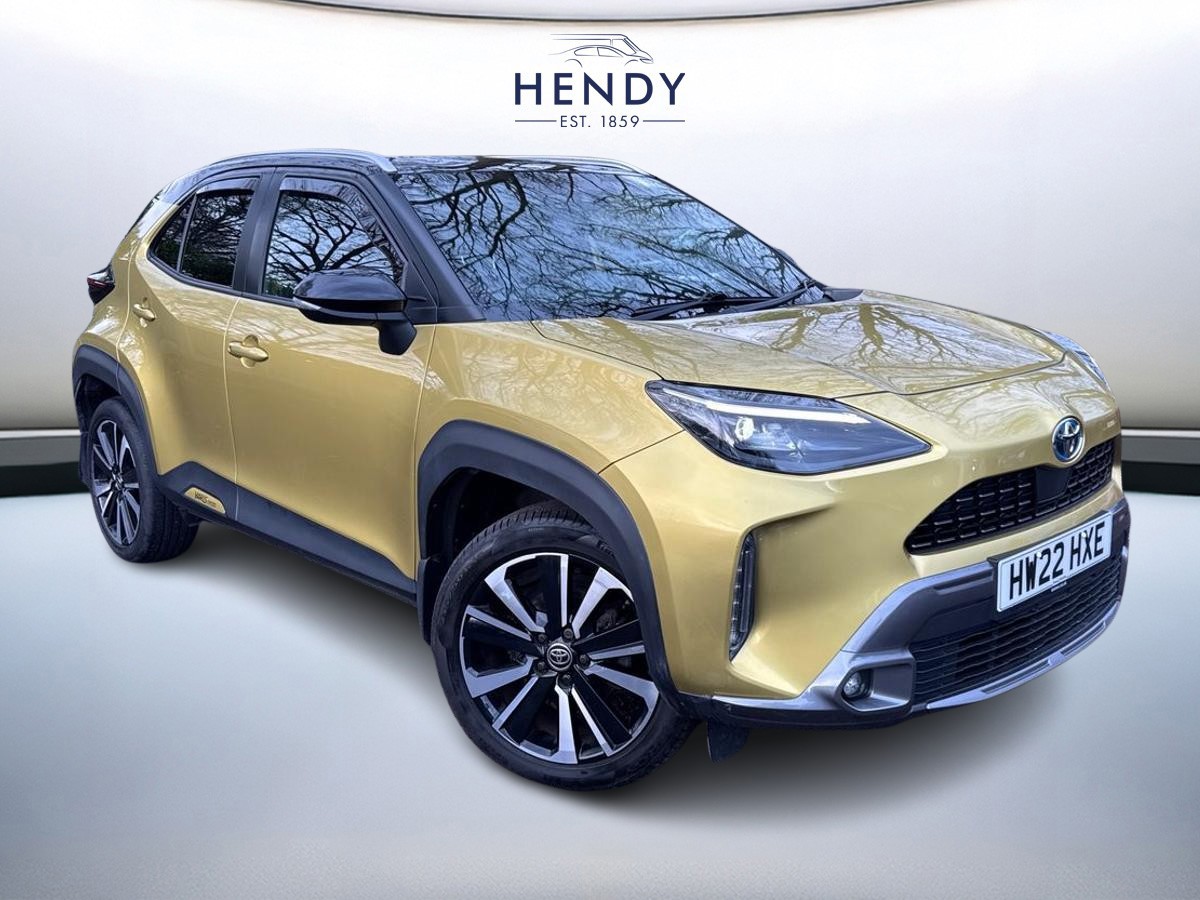 Main listing image - Toyota Yaris Cross