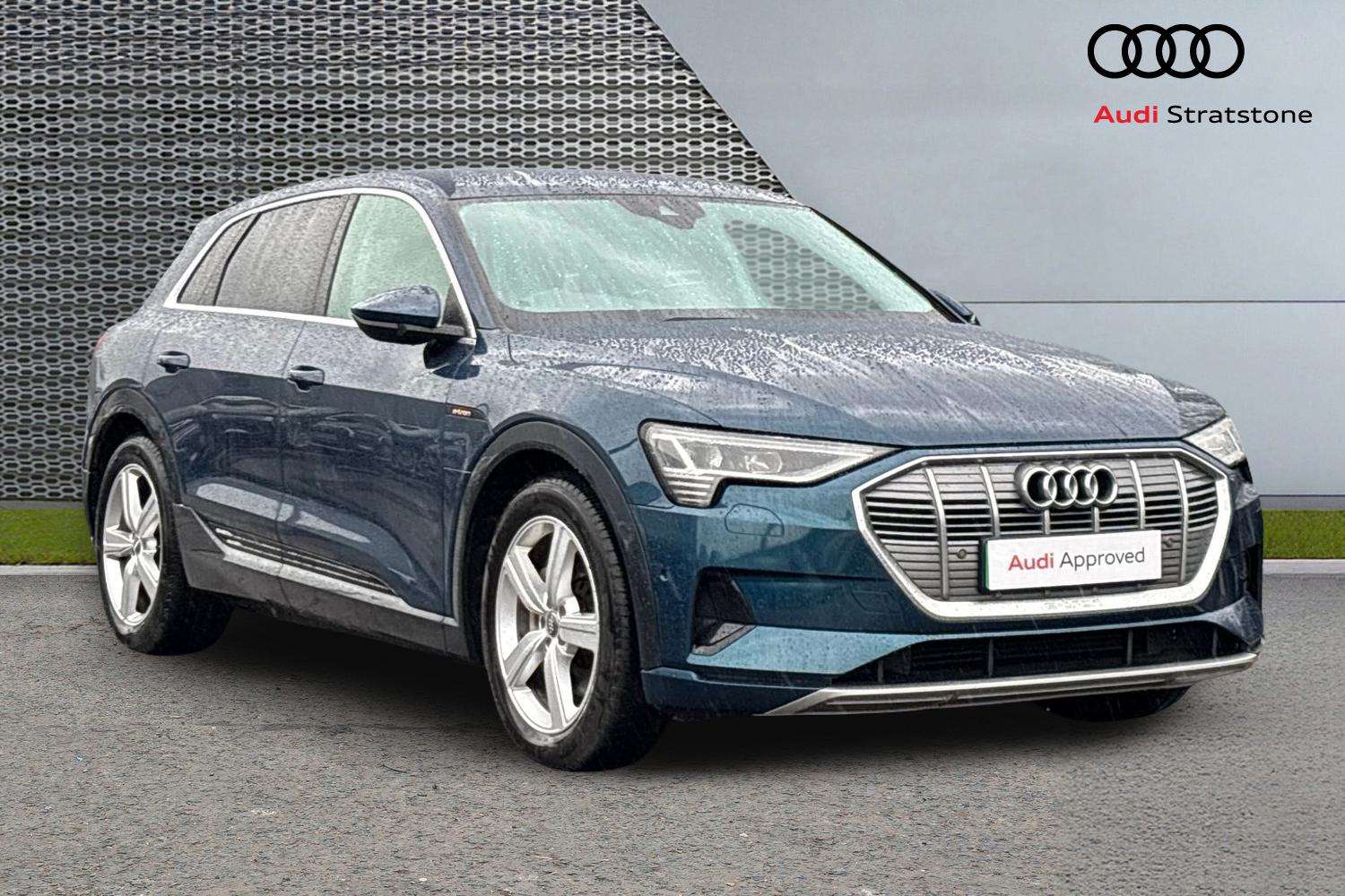 Main listing image - Audi e-tron