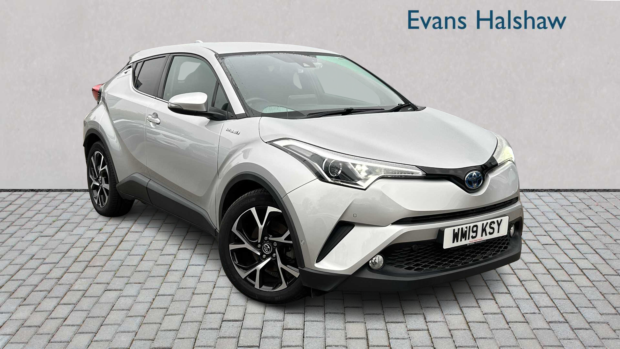 Main listing image - Toyota C-HR