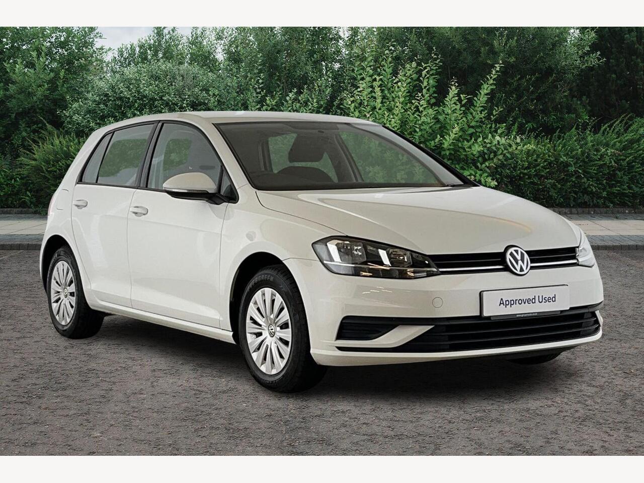 Main listing image - Volkswagen Golf