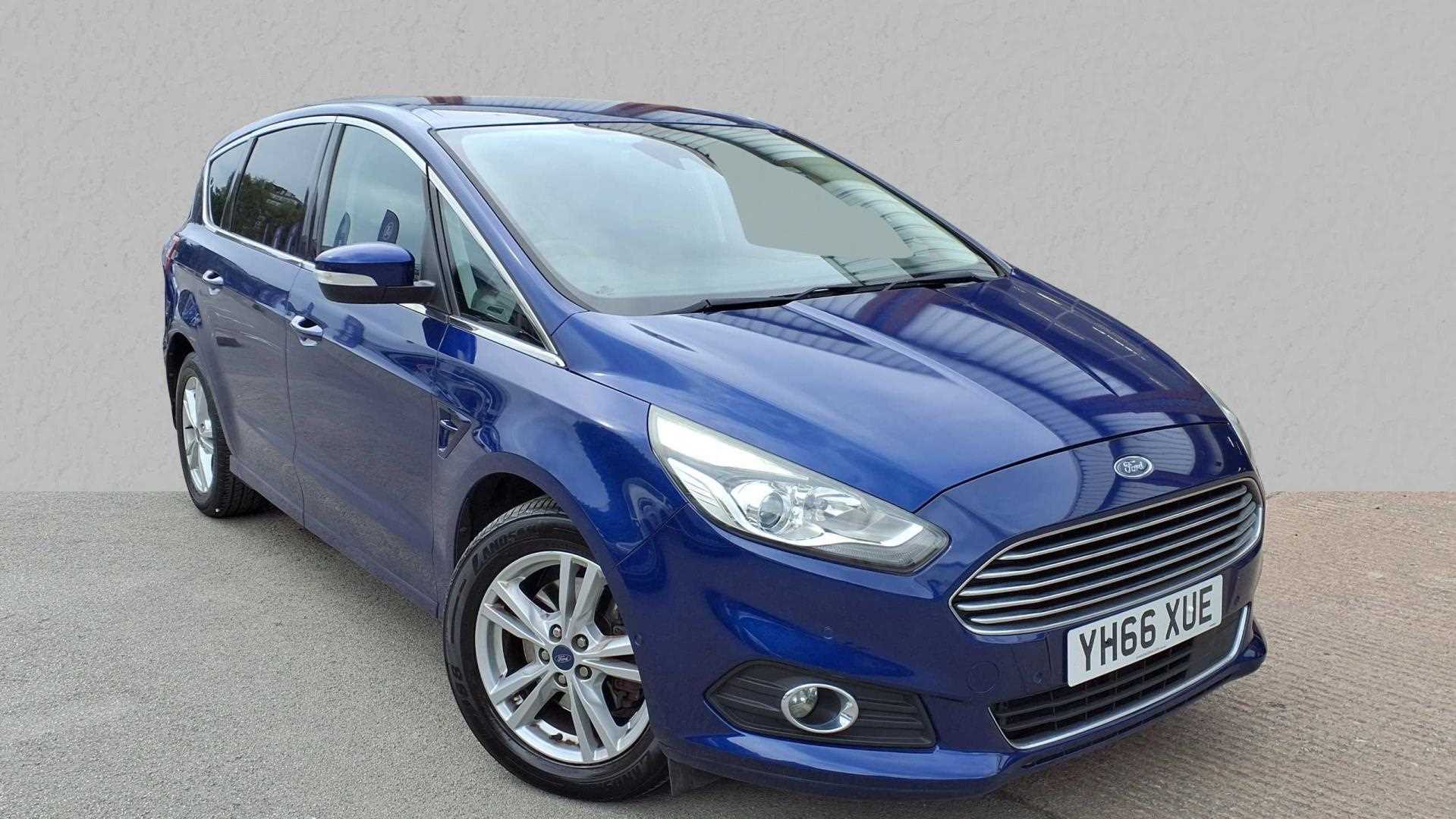 Main listing image - Ford S-MAX