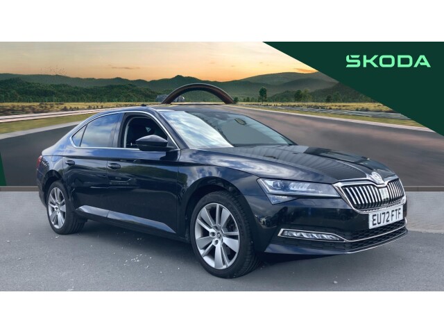 Main listing image - Skoda Superb
