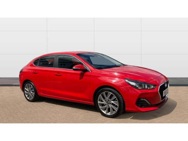 Main listing image - Hyundai i30 Fastback