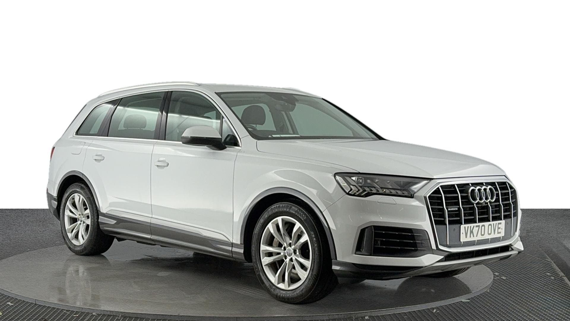 Main listing image - Audi Q7