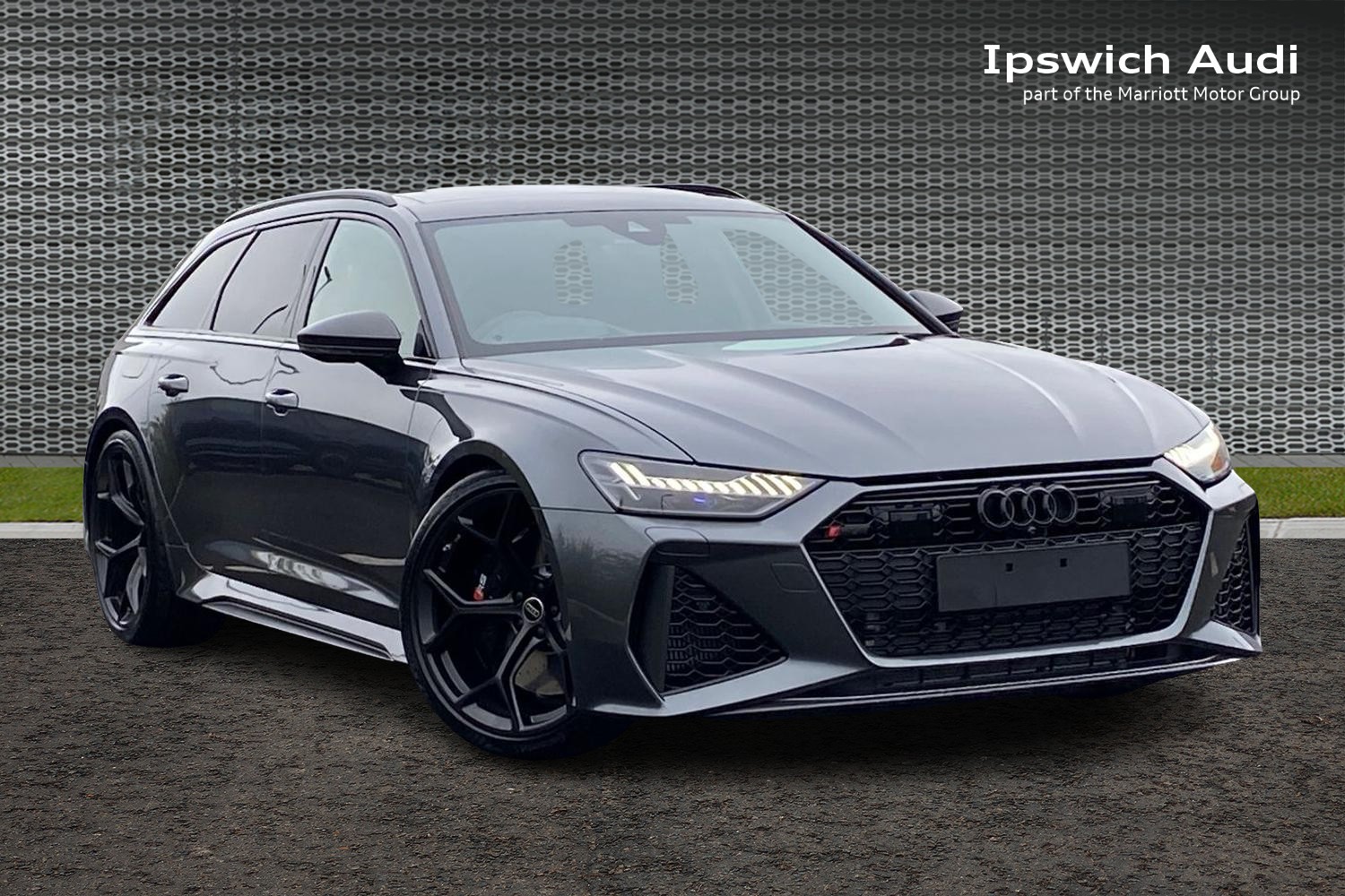 Main listing image - Audi RS6