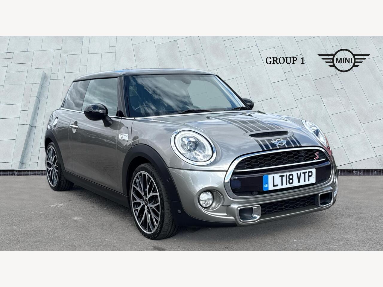 Main listing image - MINI Hatchback