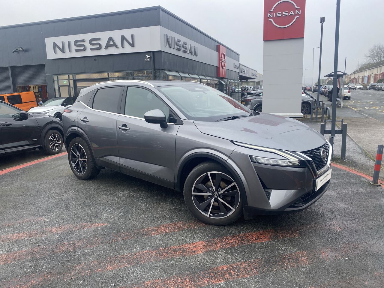 Main listing image - Nissan Qashqai