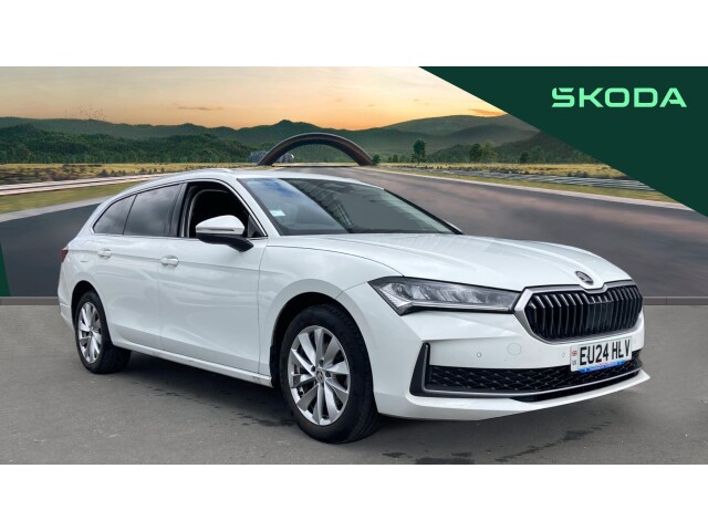 Main listing image - Skoda Superb Estate