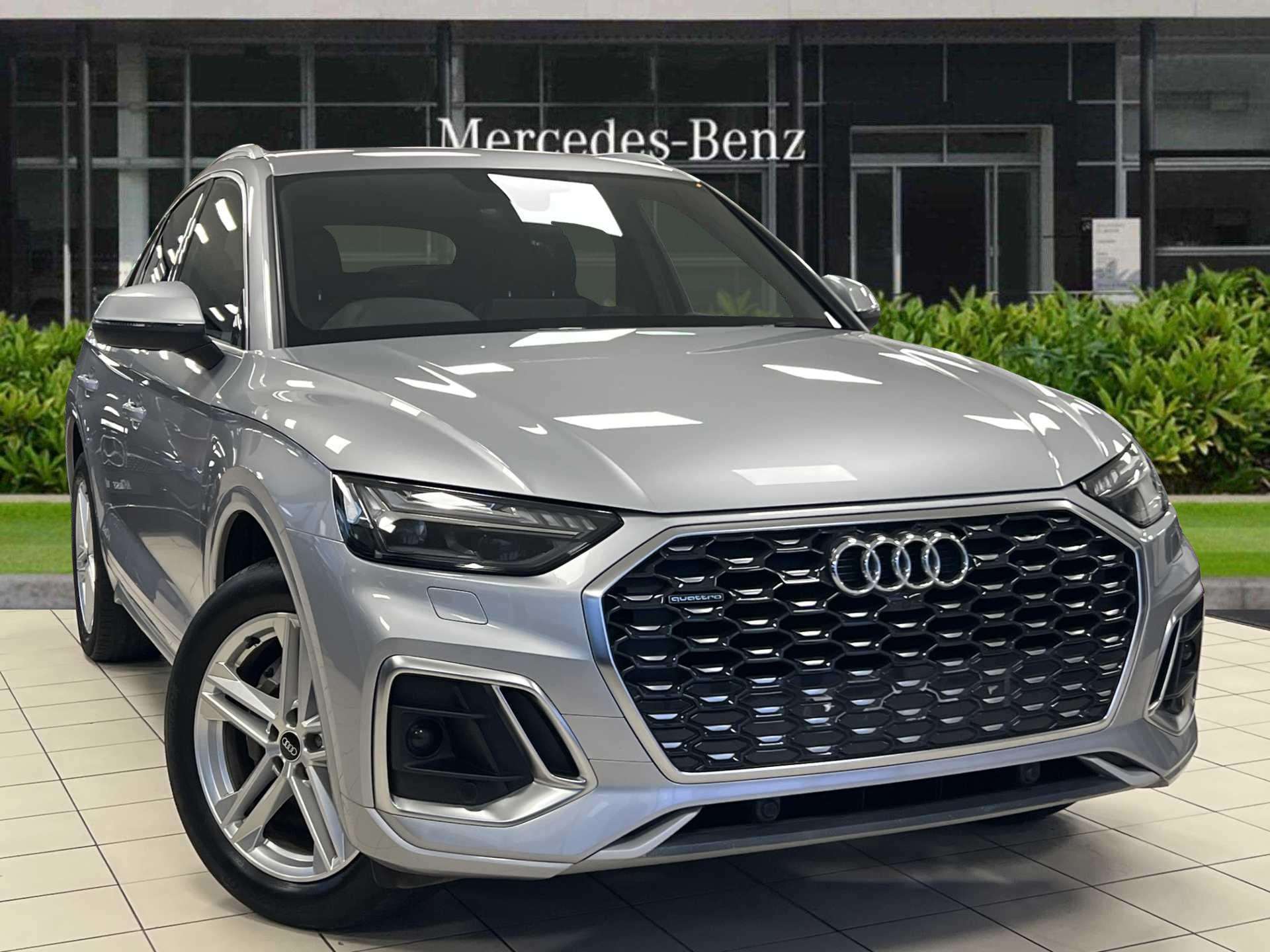 Main listing image - Audi Q5 Sportback