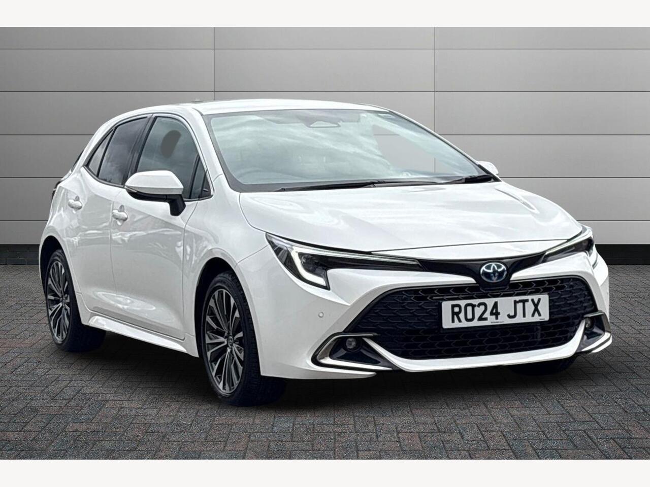 Main listing image - Toyota Corolla