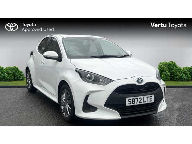 Main listing image - Toyota Yaris