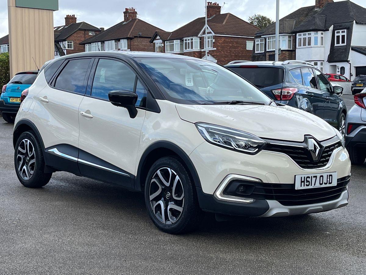 Main listing image - Renault Captur