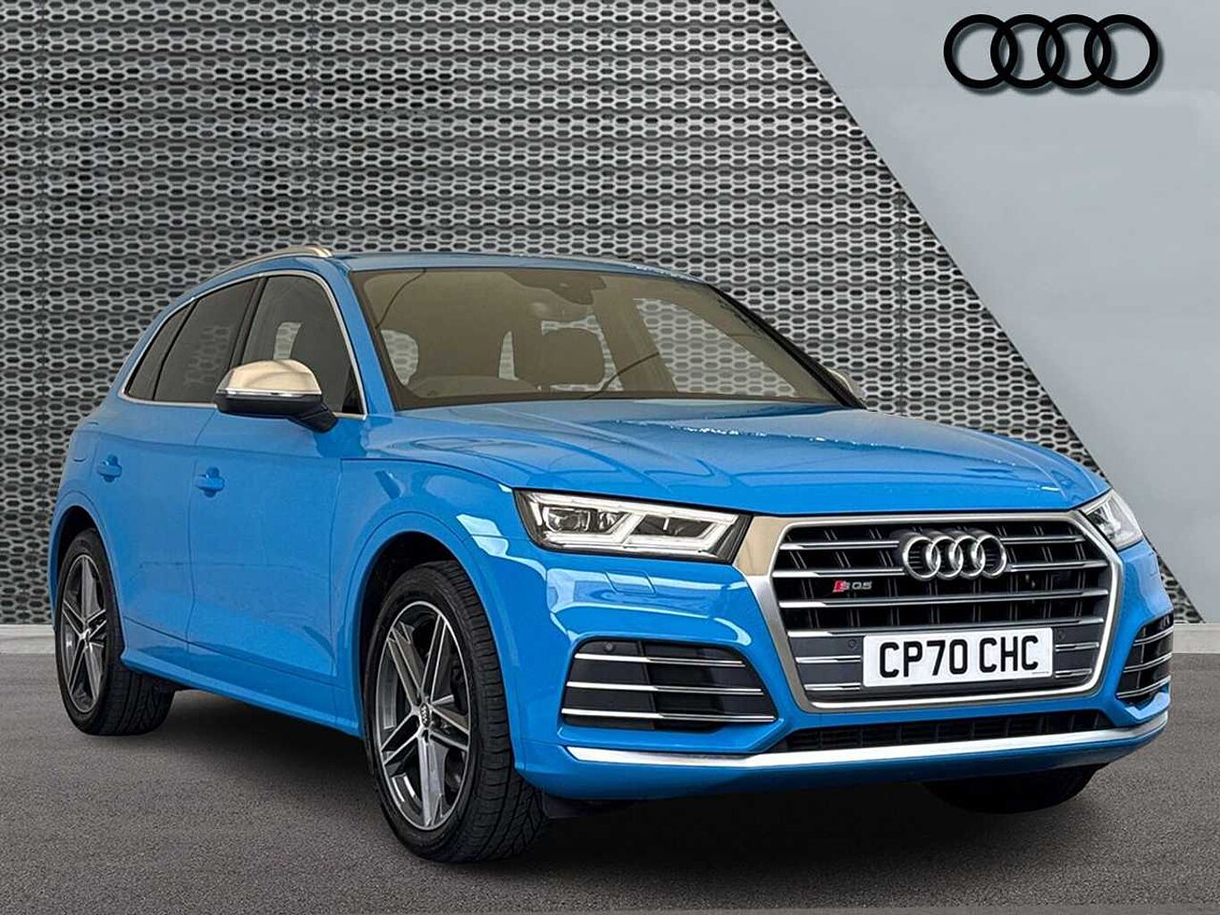 Main listing image - Audi Q5