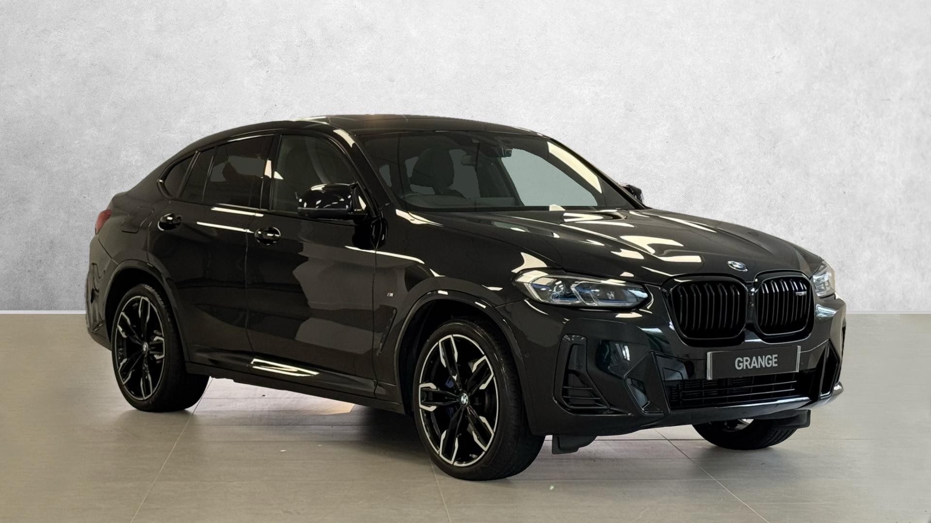 Main listing image - BMW X4
