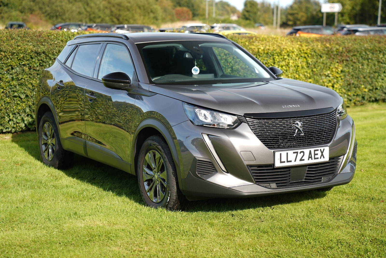 Main listing image - Peugeot 2008