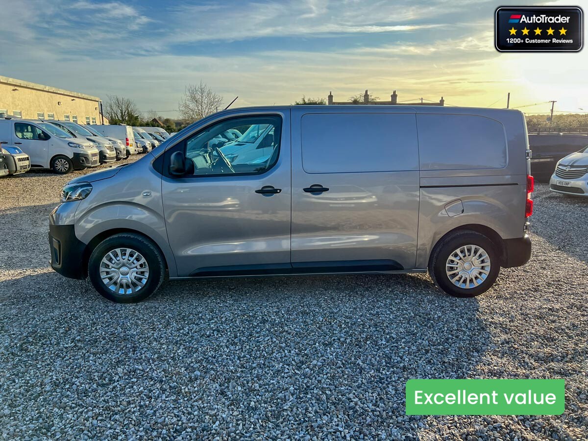 Main listing image - Toyota Proace