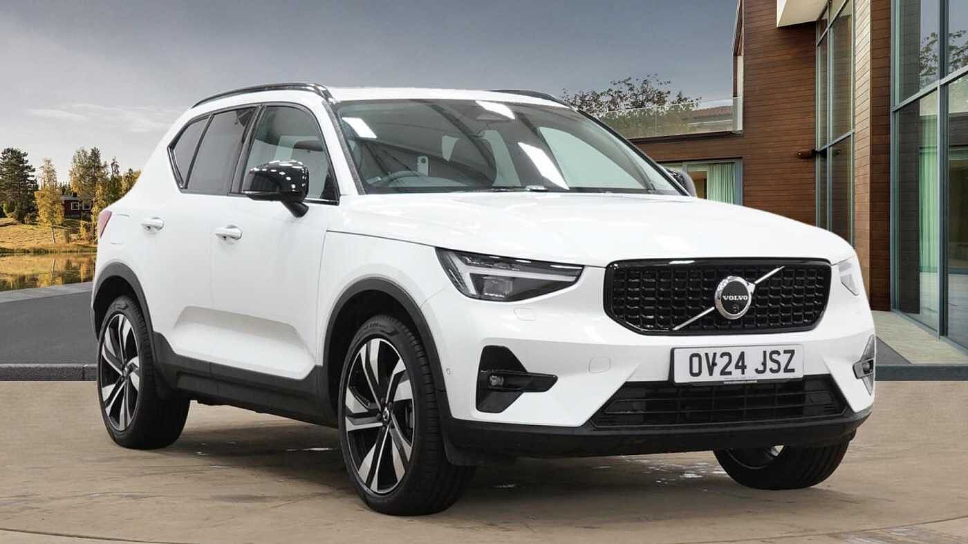 Main listing image - Volvo XC40