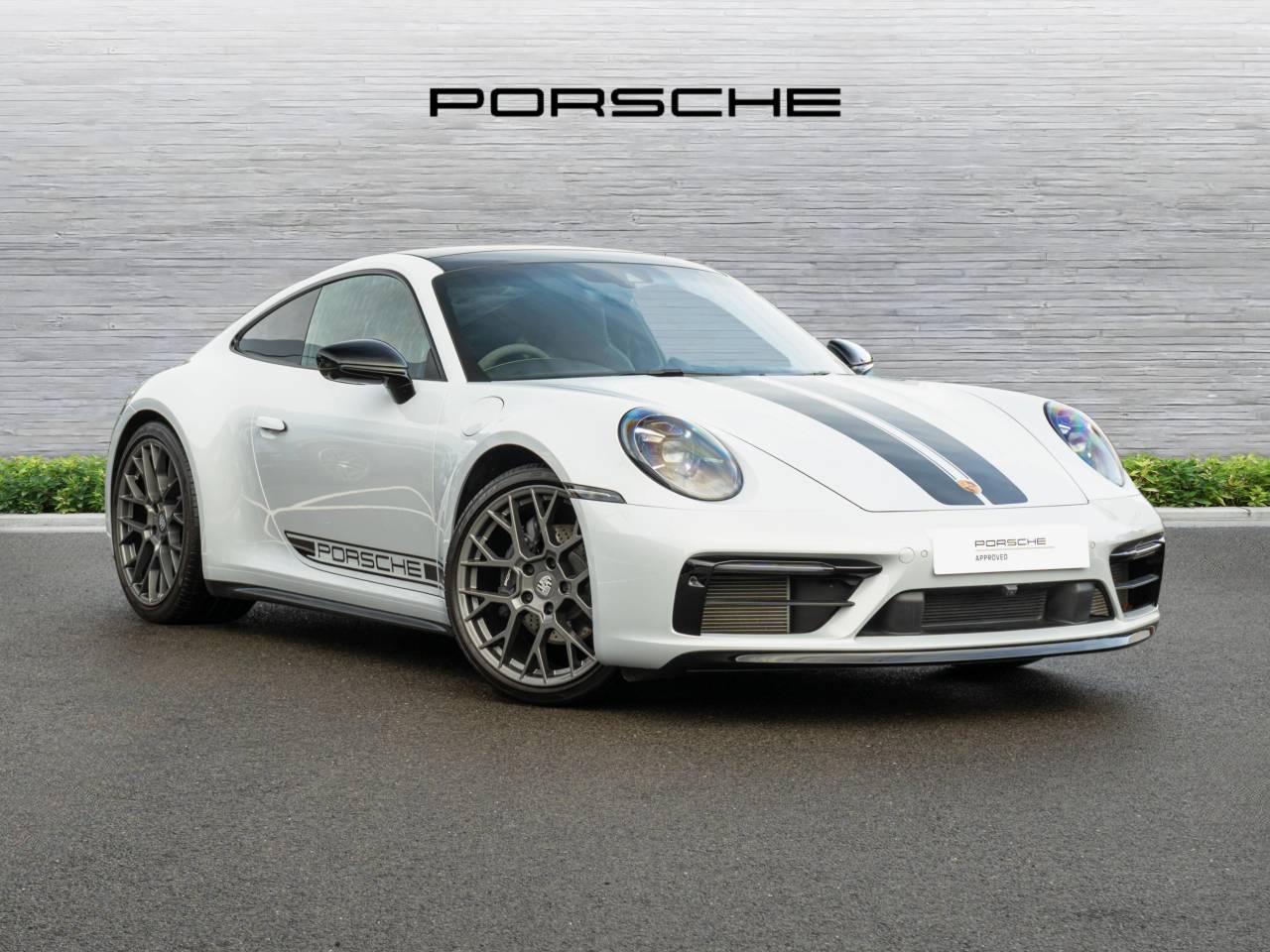 Main listing image - Porsche 911