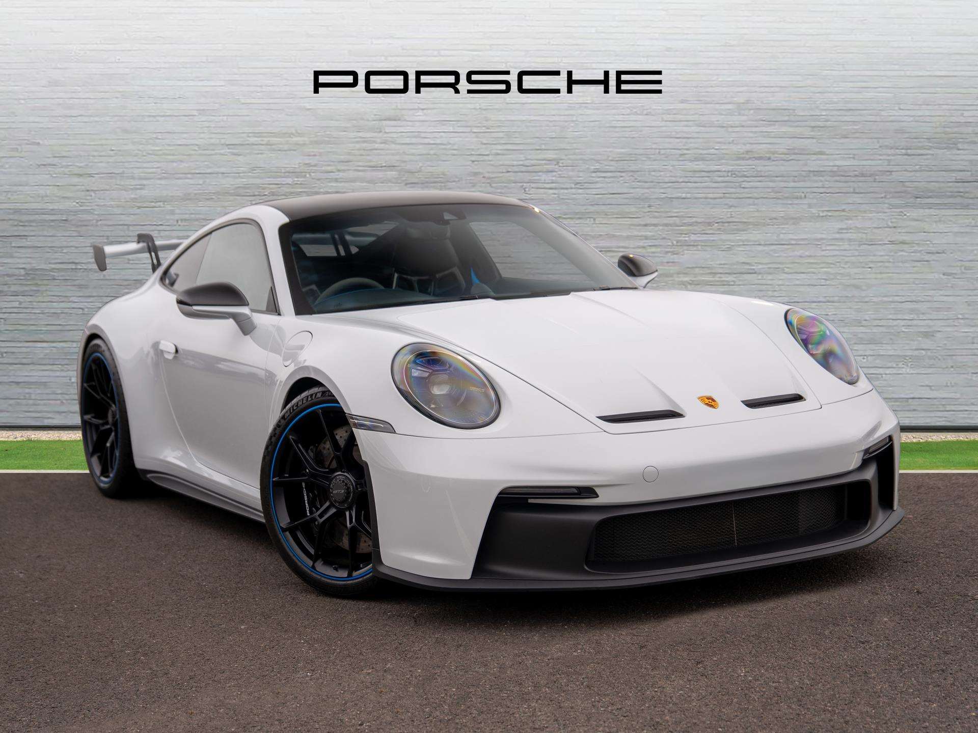 Main listing image - Porsche 911